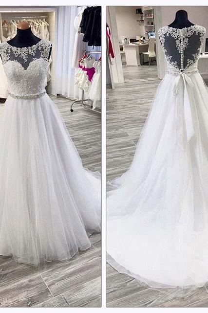 Lace Appliques Sweetheart Illusion Floor Length Tulle A-line Wedding Dress Featuring Bow Accent And Train