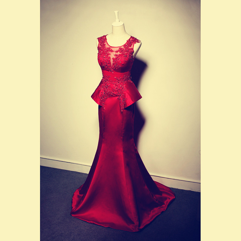 Elegant Satin Mermaid Prom Dresses Lace Appliques C281